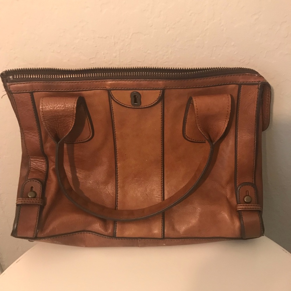 Fossil bag